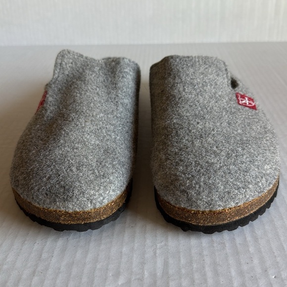 Tchibo Gray Wool Clogs - Picture 6 of 10
